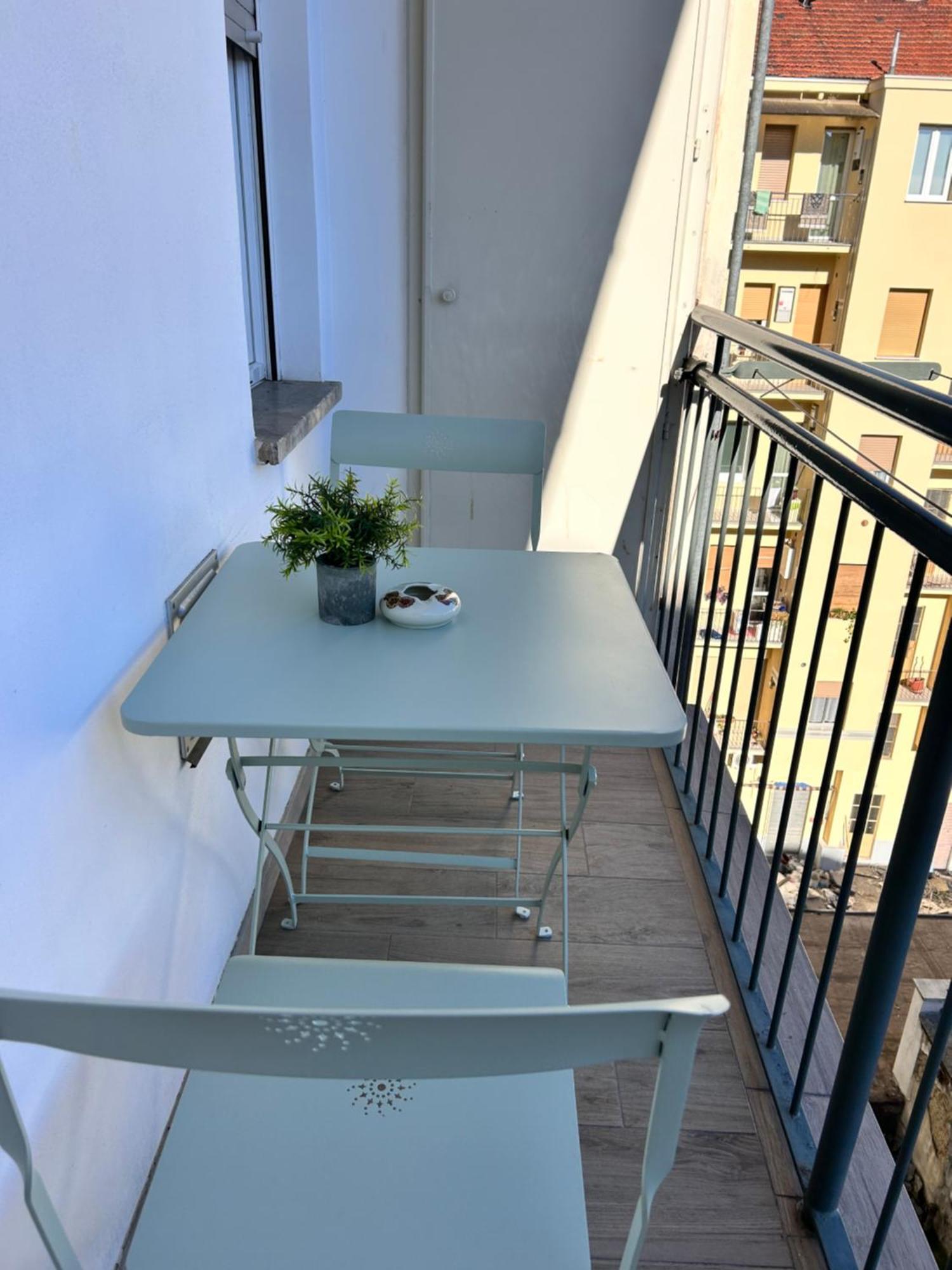 Ferienwohnung Bon Bon Del Centro No Ztl A Due Passi Da Piazza Alfieri Asti Exterior foto